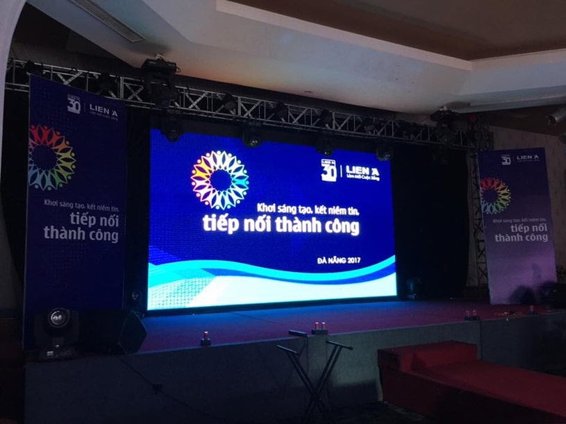 Màn hình led tại hội nghị khơi sáng tạo, kết niềm tin tiếp nối thành công