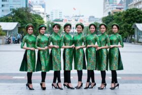 PG trong các chương trình sự kiện áo dài chào xuân
