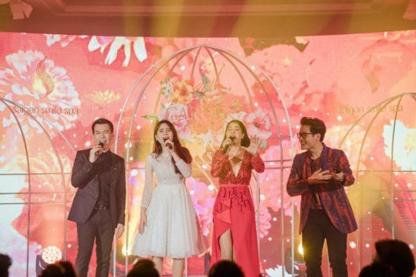 Dàn ca sĩ nổi tiếng tại Gala Dinner saigon smile spa