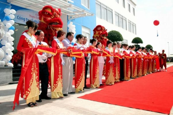 Tổ chức lễ khai trương, khánh thành cho các doanh nghiệp