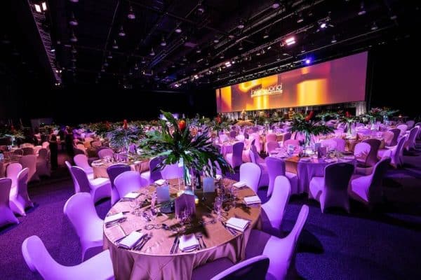 Gala Dinner hoành tráng, ấn tượng ngoài mong đợi