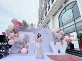 88+ mẫu backdrop khai trương, đẹp, độc, lạ, sang chảnh 2024