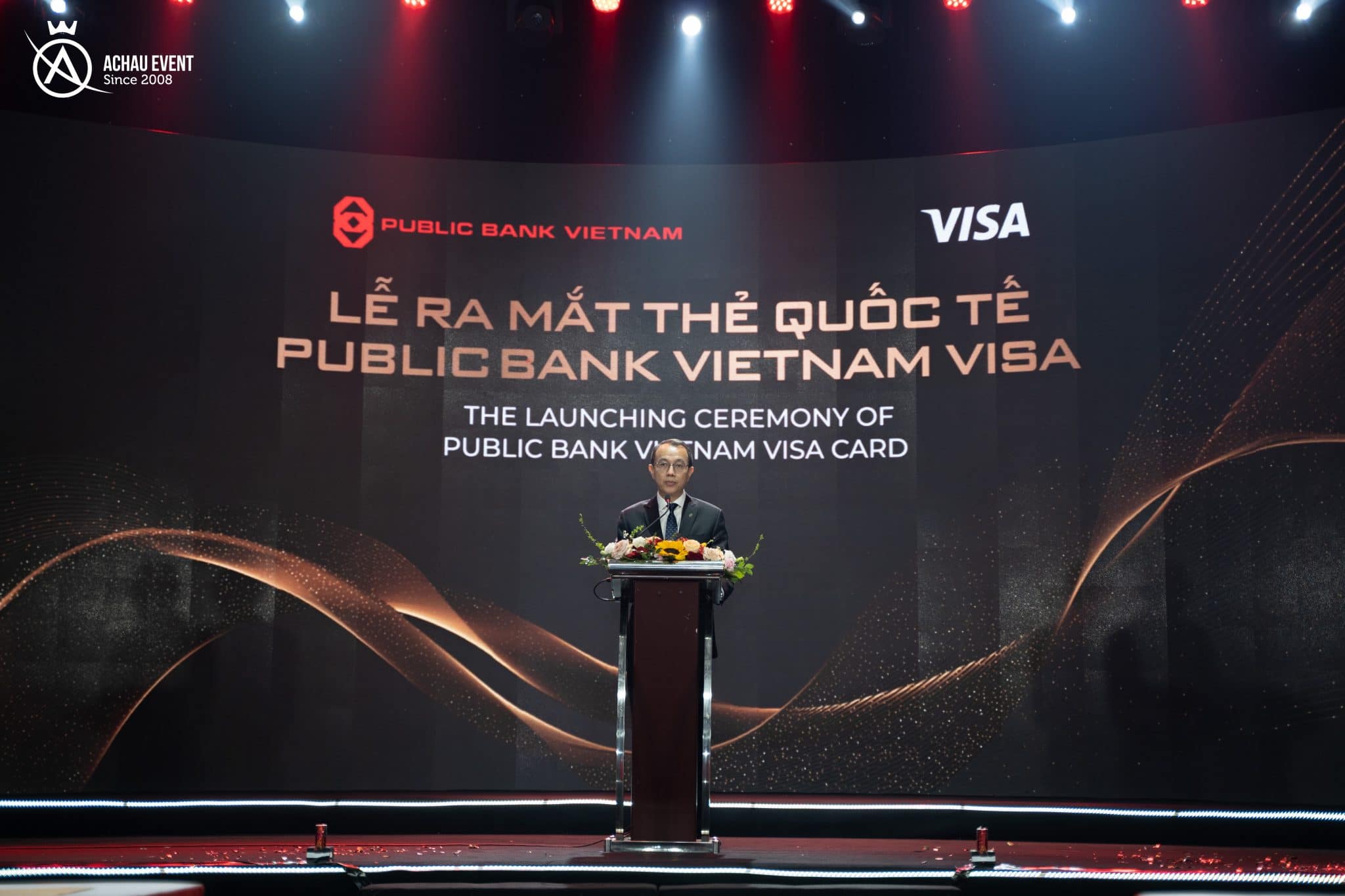 Ông Chee Keng Eng – Tổng giám đốc Public Bank Vietnam tại lễ ra mắt thẻ.